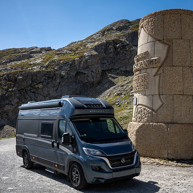 Ein Fiat Affinity DUO auf dem Col du Galibier